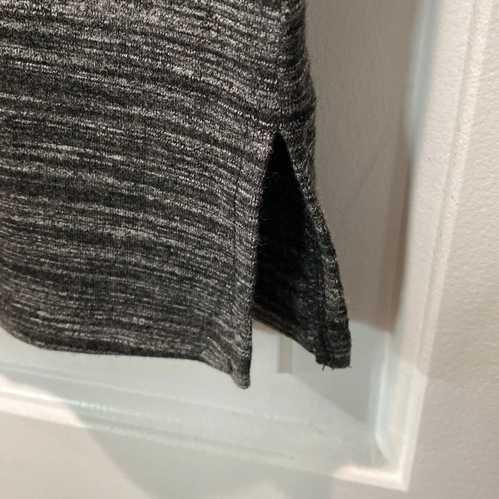 Daily Ritual Dress. Size Medium. - Picture 6 of 6